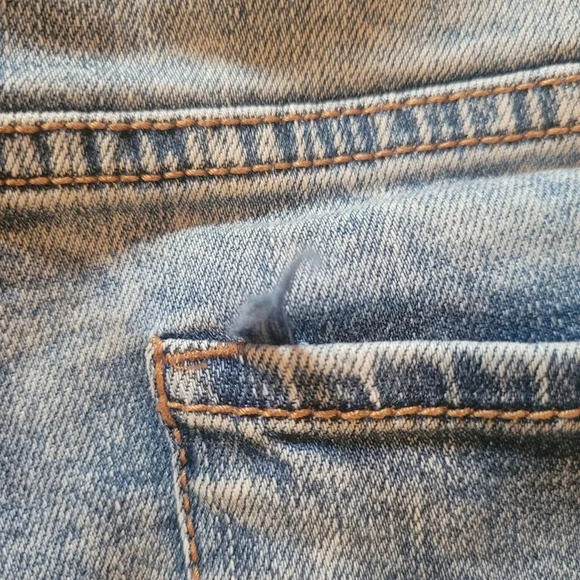 High Rise Lace Shorts (Light Blue Wash) - Picture 11 of 14